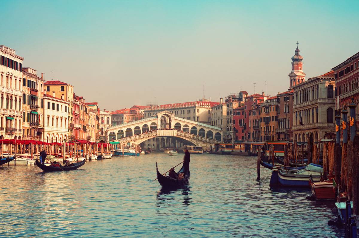 Venice Will Implement Reservation System And Track Tourists